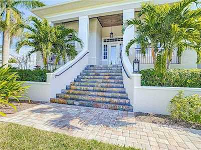 215 Chilson Ave Anna Maria, FL 34216