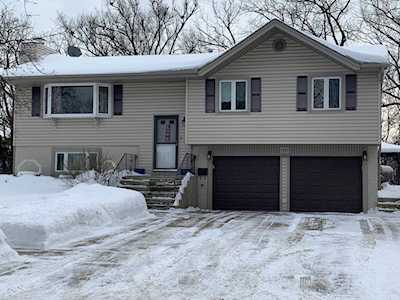 1433 Syracuse Ln Schaumburg, IL 60193