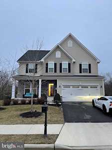 25832 Success Dr Aldie, VA 20105
