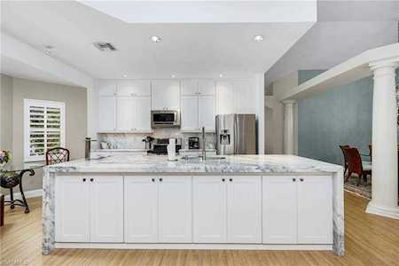 28600 Carriage Home Dr #204 Bonita Springs, FL 34134