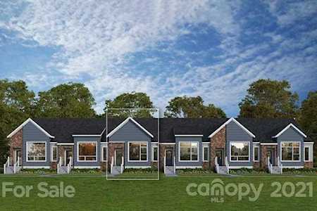 2011 Statesville Ave Charlotte, NC 28206