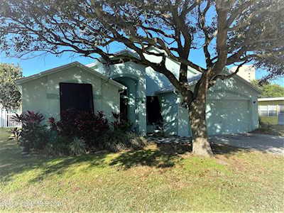 19 N North Court Indialantic, FL 32903
