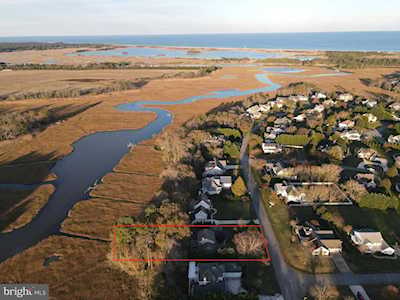 64 Glade Cir E Rehoboth Beach, DE 19971