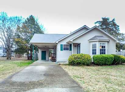 4880 Peppertree Dr Antioch, TN 37013