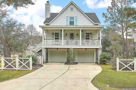 1634 Periwinkle Dr Mount Pleasant, SC 29466