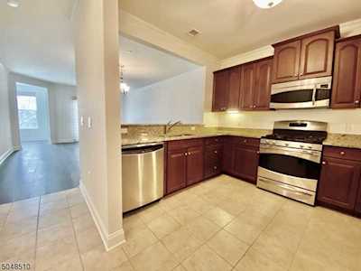 2209 Pierce Ln Rockaway Twp., NJ 07885