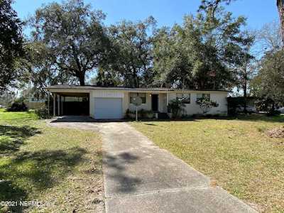 7356 Greenway Dr Jacksonville, FL 32244