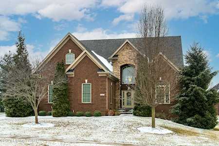 2207 Claymore Cir Louisville, KY 40245