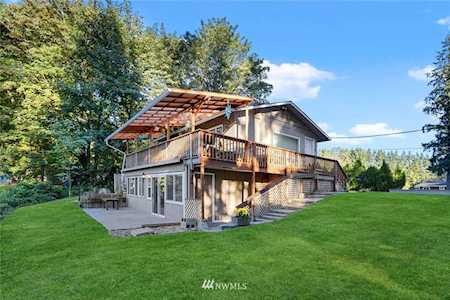 11816 Avondale Place NE Redmond, WA 98052