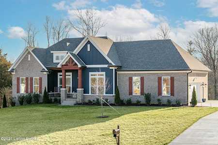 3010 Oak Run Ct Crestwood, KY 40014