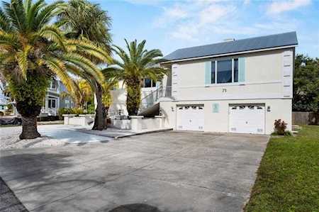 404 80th St Holmes Beach, FL 34217