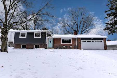 658 Farrington Drive Worthington, OH 43085