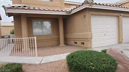 8009 Draco Circle #101 Las Vegas, NV 89128