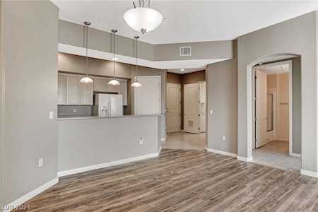 20 E Serene Ave #206 Las Vegas, NV 89123
