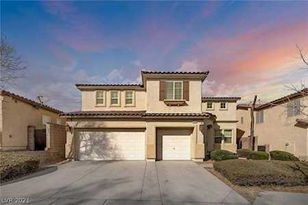 9348 Olympia Falls Ave Las Vegas, NV 89149