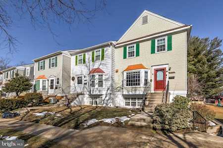 1476 Vineyard Ct Crofton, MD 21114