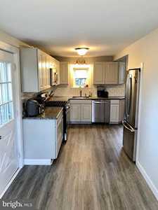 114 Woodland Ave Barrington, NJ 08007