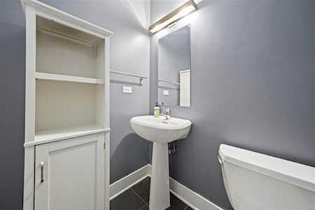 725 N Aberdeen St #603 Chicago, IL 60642