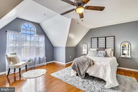 9528 Sea Gull Ct North Beach, MD 20714