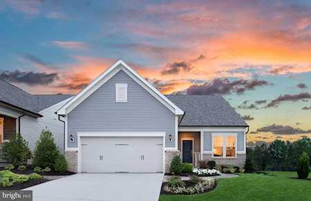 6867 Moonstone Peony Ln Haymarket, VA 20169