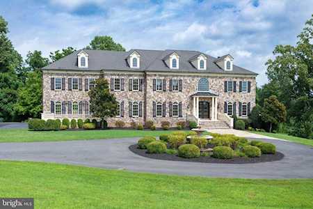 17814 Running Colt Place Leesburg, VA 20175