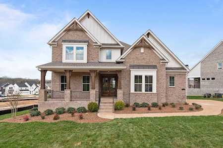 1040 Albatross Way Gallatin, TN 37066