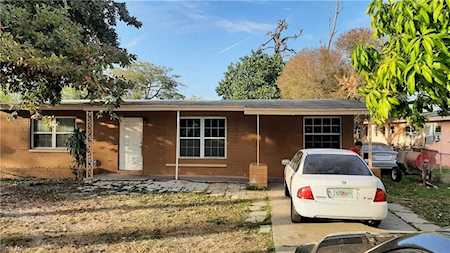 2419 Dora St Fort Myers, FL 33901