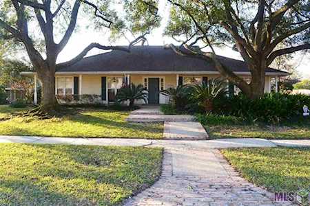 12306 Lake Ladare Ave Baton Rouge, LA 70816