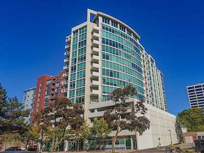 1570 Elmwood Ave #801 Evanston, IL 60201