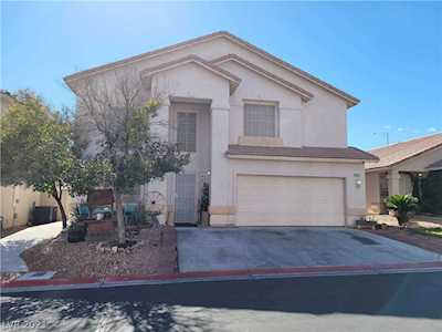 8621 Radiant Ruby Ave Las Vegas, NV 89143