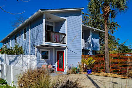 733 7th Ave Jacksonville Beach, FL 32250