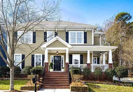 15433 Barnsbury Dr Huntersville, NC 28078
