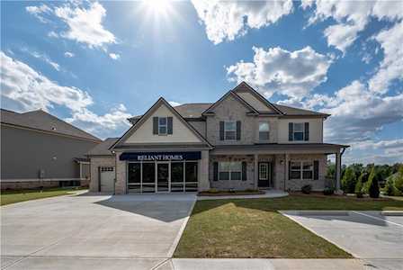 2319 Tomoka Dr Bethlehem, GA 30620