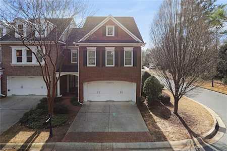 2612 Eldwick Dr Alpharetta, GA 30009