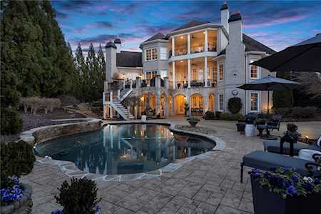 163 Golf Link View Milton, GA 30004