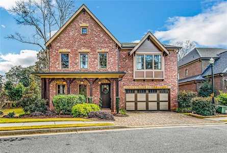 102 Walden Square Way Decatur, GA 30030