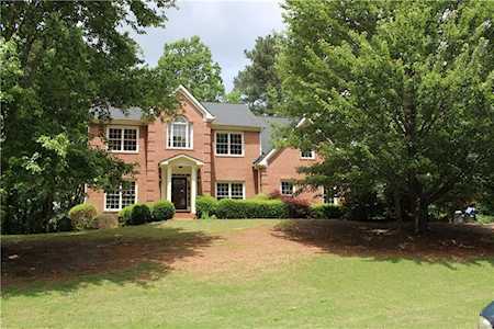 10520 Stonefield Landing Johns Creek, GA 30097