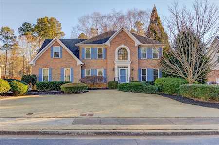 5372 Candleberry Dr SW Lilburn, GA 30047