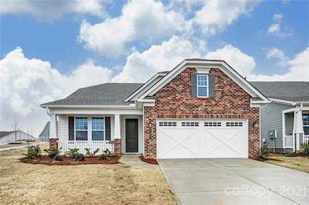 7307 Overjoyed Crossing Charlotte, NC 28215