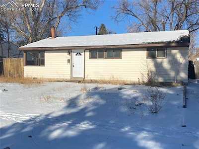 2615 Meadowlark Lane Colorado Springs, CO 80909