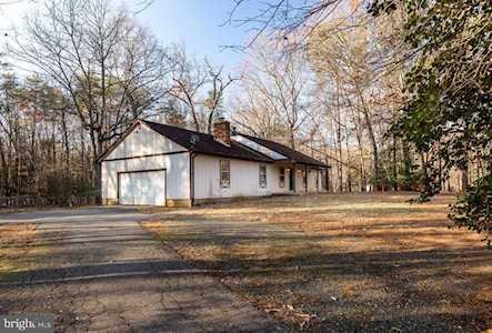 3785 Marvin Dr Indian Head, MD 20640