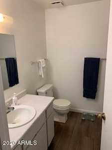 9683 W Ironwood Drive #B Peoria, AZ 85345