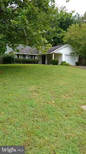 16300 Alderwood Ln Bowie, MD 20716