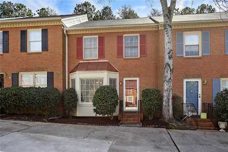 9106 Cobbler Court Roswell, GA 30076