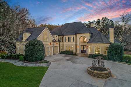 420 Sterling Pond Dr Alpharetta, GA 30004