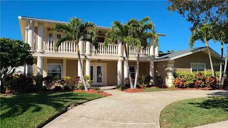 630 Harbor ISLAND Clearwater, FL 33767