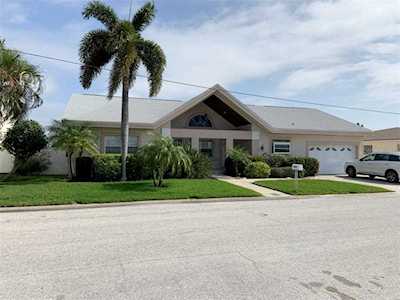 8041 Coquina WAY St Pete Beach, FL 33706