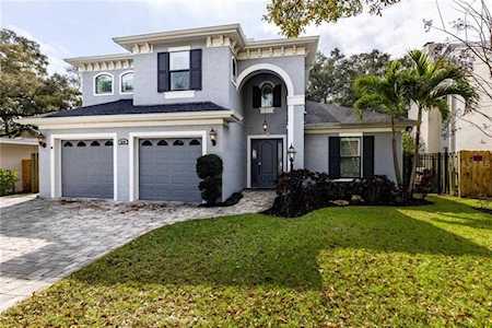 3210 W Villa Rosa St Tampa, FL 33611