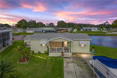 4990 Mount Olive Shores Dr Polk City, FL 33868