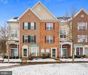 1523 Post Oak Dr #32 Bowie, MD 20721